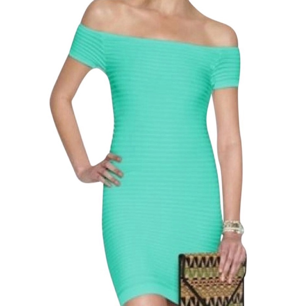 BCBGeneration DRESS OFF SHOULDER BODYCON AQUA RUCH